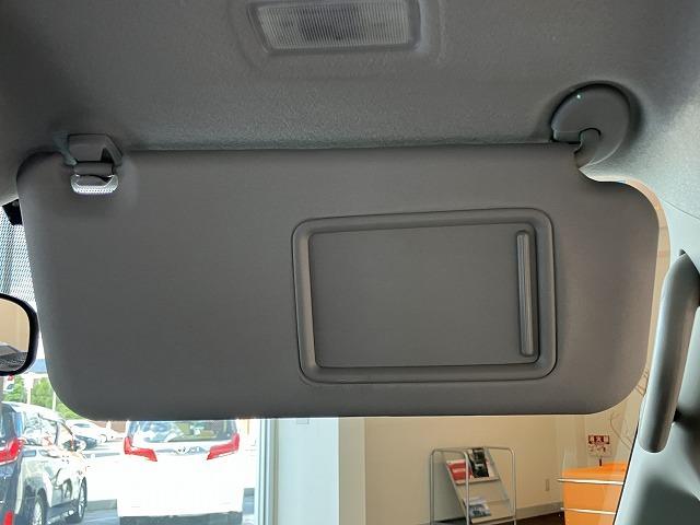 ヴォクシー Ｘ　Ｌエディション　禁煙車　純正ナビゲーション　両側パワースライドドア　バックモニター　クリランスソナー　スマートキープッシュスタート　ビルトインＥＴＣ（56枚目）