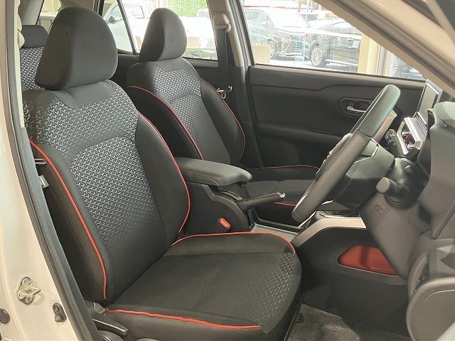 ライズ Ｚ　禁煙車　モデリスタフルエアロ　純正ナビゲーション　スマートアシスト　プリクラッシュ　レーダークルーズ　クリアランスソナー　純正１７インチＡＷ　シートヒーター　バックカメラ　ＬＥＤヘッドライト　ＥＴＣ（9枚目）