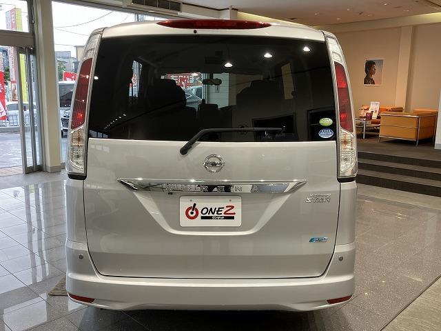 セレナ ハイウェイスター Vセレクション 禁煙車 8人乗り 純正ナビゲーション クルーズコントロール クリアランスソナー 両側パワースライドドア 純正16インチAW バックモニター オートライト スマートキープッシュスタート ビルトインETC(17枚目)
