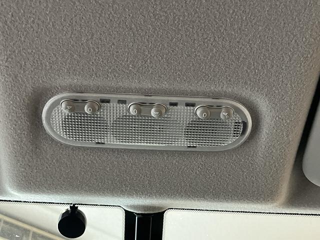 セレナ ハイウェイスター Vセレクション 禁煙車 8人乗り 純正ナビゲーション クルーズコントロール クリアランスソナー 両側パワースライドドア 純正16インチAW バックモニター オートライト スマートキープッシュスタート ビルトインETC(57枚目)