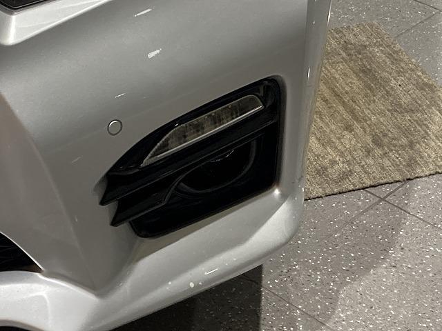 スカイライン ３５０ＧＴ　ハイブリッド　タイプＳＰ　禁煙車　ＢＯＤＥサウンド　エマージェンシーブレーキ　レーダークルーズ　クリアランスソナー　レーンキープ　アラウンドビューモニター　ＬＥＤヘッドライト　メーカーナビ　黒本革シート　メモリパワーシート（44枚目）