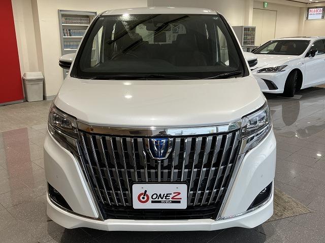 エスクァイア ハイブリッドＧｉ　プレミアムパッケージ　禁煙車　純正９インチナビゲーション　トヨタセーフティセンス　クルーズコントロール　クリアランスソナー　両側パワースライドドア　シートヒーター　チャハーフレザーシート　コンビハンドル　バックモニター（19枚目）