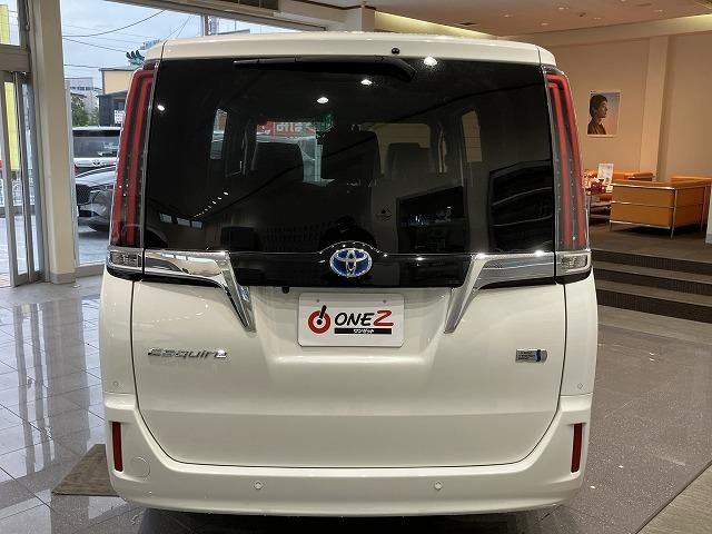 エスクァイア ハイブリッドＧｉ　プレミアムパッケージ　禁煙車　純正９インチナビゲーション　トヨタセーフティセンス　クルーズコントロール　クリアランスソナー　両側パワースライドドア　シートヒーター　チャハーフレザーシート　コンビハンドル　バックモニター（20枚目）