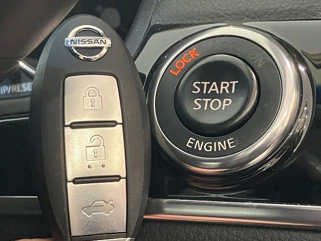 フーガ 450GTスポーツパッケージ 禁煙車 サンルーフ レーダークルーズ 黒本革エアシート オートライト メモリパワーシート オットマン メーカーナビゲーション 純正19インチAW スマートキープッシュスタート ビルトインETC(14枚目)