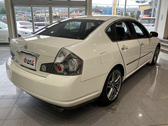 フーガ 450GTスポーツパッケージ 禁煙車 サンルーフ レーダークルーズ 黒本革エアシート オートライト メモリパワーシート オットマン メーカーナビゲーション 純正19インチAW スマートキープッシュスタート ビルトインETC(19枚目)