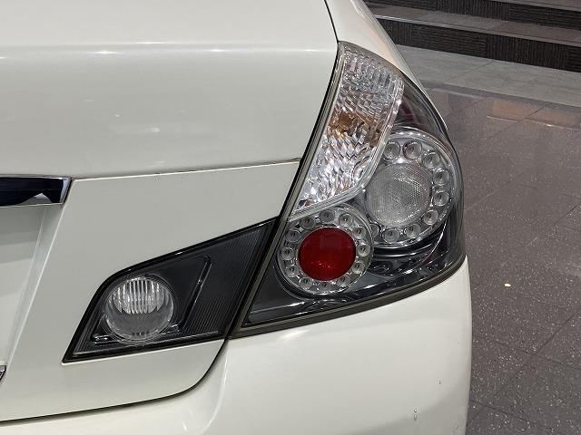 フーガ 450GTスポーツパッケージ 禁煙車 サンルーフ レーダークルーズ 黒本革エアシート オートライト メモリパワーシート オットマン メーカーナビゲーション 純正19インチAW スマートキープッシュスタート ビルトインETC(32枚目)