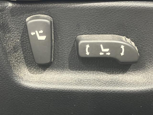 フーガ 450GTスポーツパッケージ 禁煙車 サンルーフ レーダークルーズ 黒本革エアシート オートライト メモリパワーシート オットマン メーカーナビゲーション 純正19インチAW スマートキープッシュスタート ビルトインETC(35枚目)