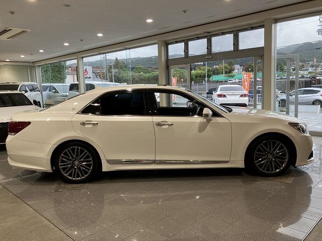 クラウン アスリートG 禁煙 モデリスタ サンルーフ パノラミックビューモニタ アドバンスドパッケージ レーダークルーズ クリアランスソナー プリクラッシュ スパッタリング18インチAW メーカーナビゲーション 黒本革シート(13枚目)