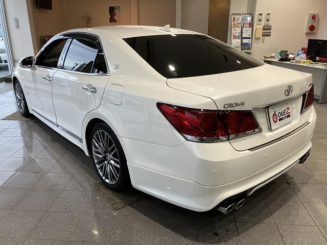 クラウン アスリートG 禁煙 モデリスタ サンルーフ パノラミックビューモニタ アドバンスドパッケージ レーダークルーズ クリアランスソナー プリクラッシュ スパッタリング18インチAW メーカーナビゲーション 黒本革シート(18枚目)