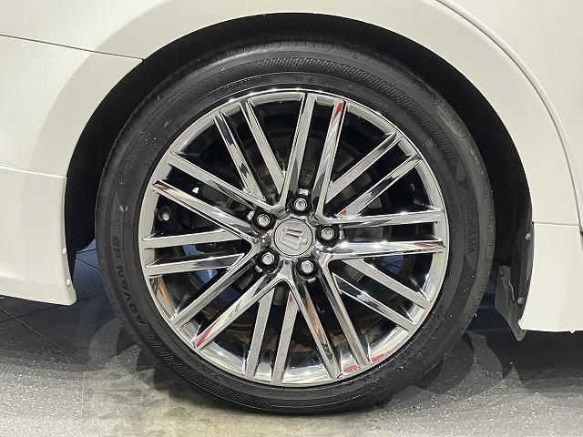 クラウン アスリートG 禁煙 モデリスタ サンルーフ パノラミックビューモニタ アドバンスドパッケージ レーダークルーズ クリアランスソナー プリクラッシュ スパッタリング18インチAW メーカーナビゲーション 黒本革シート(30枚目)