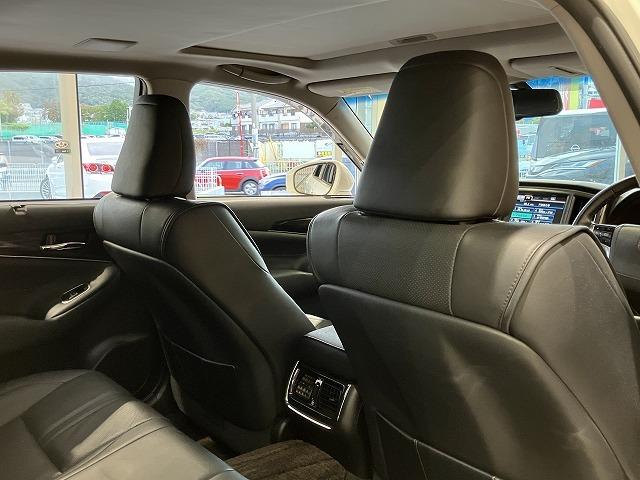 クラウン アスリートG 禁煙 モデリスタ サンルーフ パノラミックビューモニタ アドバンスドパッケージ レーダークルーズ クリアランスソナー プリクラッシュ スパッタリング18インチAW メーカーナビゲーション 黒本革シート(40枚目)
