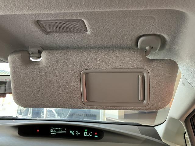 プリウス Sツーリングセレクション 禁煙車 純正ナビゲーション 純正17インチAW LEDヘッドライト バックモニター スマートキープッシュスタート ビルトインETC(66枚目)