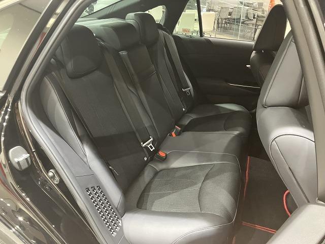クラウンハイブリッド S スポーツスタイル 禁煙車 パノラミックビューモニター パーキングサポート AC100V トヨタセーフティセンス プリクラッシュ レーダークルーズ クリアランスソナー ブラインドスポットモニター オートハイビーム ETC(12枚目)