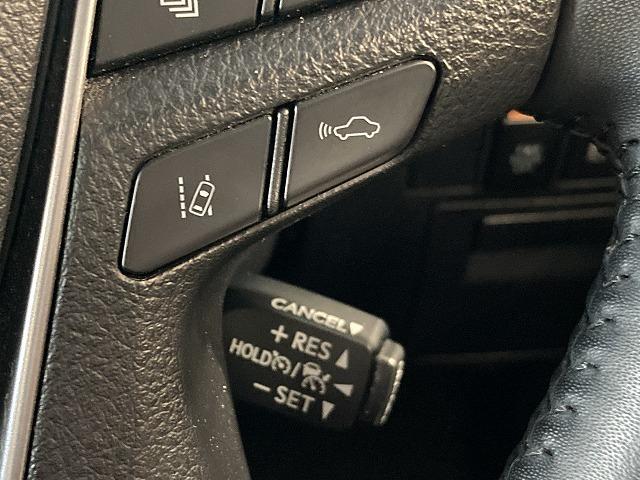 アルファード ２．５Ｓ　禁煙車　モデリスタエアロ　両側パワースライドドア　純正フリップダウンモニター　トヨタセーフティセンス　プリクラッシュ　レーダークルーズ　クリアランスソナー　オートハイビーム　ＬＥＤヘッドライト　ＥＴＣ（7枚目）
