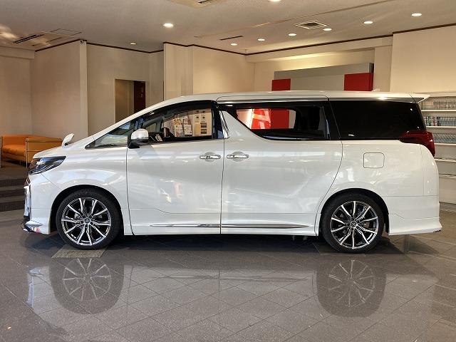 アルファード ２．５Ｓ　禁煙車　モデリスタエアロ　両側パワースライドドア　純正フリップダウンモニター　トヨタセーフティセンス　プリクラッシュ　レーダークルーズ　クリアランスソナー　オートハイビーム　ＬＥＤヘッドライト　ＥＴＣ（16枚目）