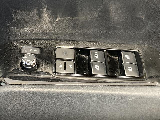 アルファード ２．５Ｓ　禁煙車　モデリスタエアロ　両側パワースライドドア　純正フリップダウンモニター　トヨタセーフティセンス　プリクラッシュ　レーダークルーズ　クリアランスソナー　オートハイビーム　ＬＥＤヘッドライト　ＥＴＣ（54枚目）