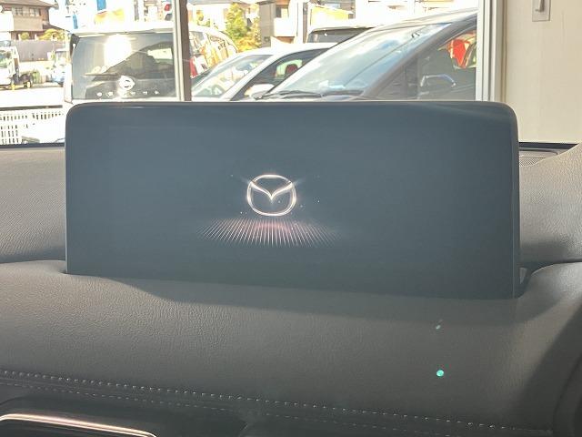 ＣＸ－５ ＸＤ　ブラックトーンエディション　禁煙車　スマートシティブレーキ　３６０°ビューモニター　ブラインドスポットモニター　レーダークルーズ　クリアランスソナー　クロハーフレザーシート　メモリパワーシート　シートヒーター　パワーバックドア（4枚目）