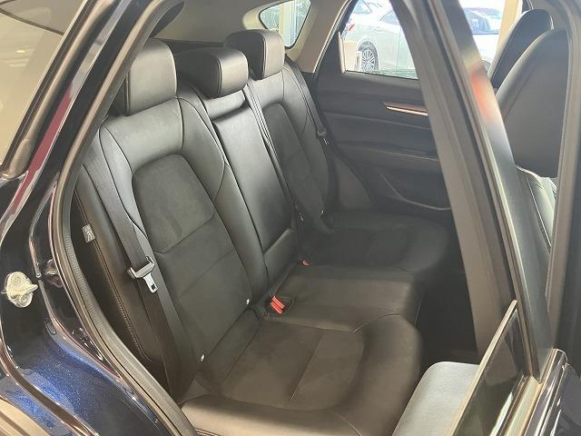 ＣＸ－５ ＸＤ　ブラックトーンエディション　禁煙車　スマートシティブレーキ　３６０°ビューモニター　ブラインドスポットモニター　レーダークルーズ　クリアランスソナー　クロハーフレザーシート　メモリパワーシート　シートヒーター　パワーバックドア（10枚目）