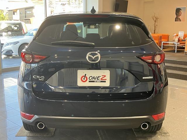 ＣＸ－５ ＸＤ　ブラックトーンエディション　禁煙車　スマートシティブレーキ　３６０°ビューモニター　ブラインドスポットモニター　レーダークルーズ　クリアランスソナー　クロハーフレザーシート　メモリパワーシート　シートヒーター　パワーバックドア（14枚目）