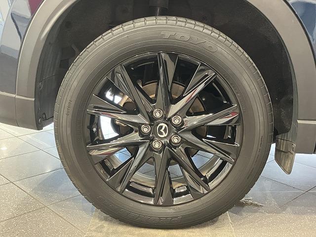 ＣＸ－５ ＸＤ　ブラックトーンエディション　禁煙車　スマートシティブレーキ　３６０°ビューモニター　ブラインドスポットモニター　レーダークルーズ　クリアランスソナー　クロハーフレザーシート　メモリパワーシート　シートヒーター　パワーバックドア（30枚目）