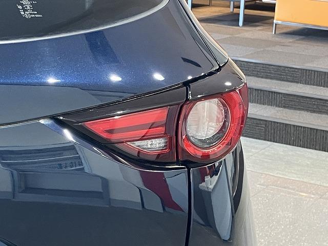 ＣＸ－５ ＸＤ　ブラックトーンエディション　禁煙車　スマートシティブレーキ　３６０°ビューモニター　ブラインドスポットモニター　レーダークルーズ　クリアランスソナー　クロハーフレザーシート　メモリパワーシート　シートヒーター　パワーバックドア（32枚目）