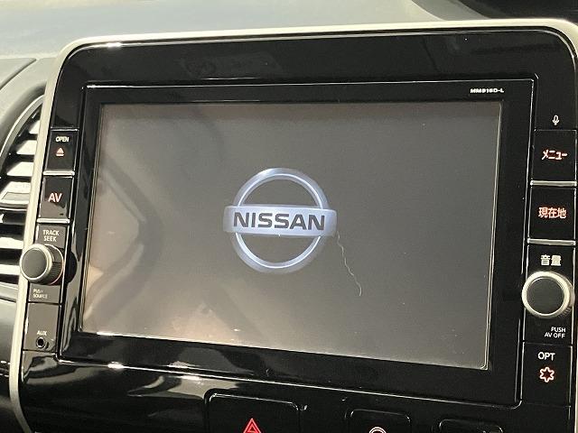 セレナ ハイウェイスターG 禁煙 セーフティパックB プロパイロット インテリジェントルームミラ オートブレーキホールド アラウンドビューモニタ クリアランスソナー 純正9インチナビ エマージェンシーブレーキ 純正16インチAW(4枚目)