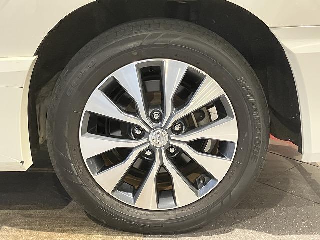 セレナ ハイウェイスターG 禁煙 セーフティパックB プロパイロット インテリジェントルームミラ オートブレーキホールド アラウンドビューモニタ クリアランスソナー 純正9インチナビ エマージェンシーブレーキ 純正16インチAW(30枚目)