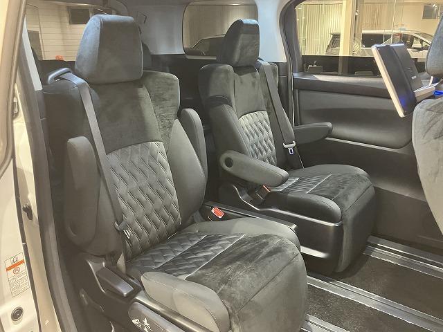 ヴェルファイア 2.5Z 禁煙車 サンルーフ 両側パワースライド アルパイン11インチナビ トヨタセーフティセンス プリクラッシュ レーダークルーズ オートハイビーム クリアランスソナー LEDヘッドライト 純正18インチAW(10枚目)