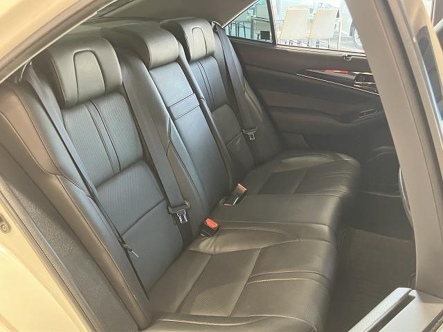 クラウン アスリートG 禁煙 アドバンストパッケージ クリアランスソナー トヨタセーフティセンス プリクラッシュ レーダークルーズ オートハイビーム メーカーナビゲーション バックカメラ 黒本革エアシート メモリパワーシート(10枚目)