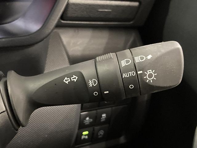 ライズ Z 禁煙車 ブラインドスポットモニター リヤクロストラフィックアラート スマートアシスト レーンキープ レーダークルーズ クリアランスソナー LEDヘッドライト 純正17インチAW シートヒーター ETC(53枚目)