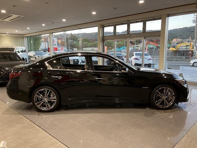 スカイライン 350GT ハイブリッド タイプSP 禁煙車 ベージュ革シート エマージェンシーブレーキ アラウンドビューモニター レーダークルーズ クリアランスソナー レーンキープ ブラインドスポットモニター LEDヘッドライト メモリパワーシート(15枚目)