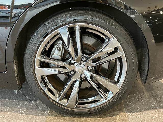 スカイライン 350GT ハイブリッド タイプSP 禁煙車 ベージュ革シート エマージェンシーブレーキ アラウンドビューモニター レーダークルーズ クリアランスソナー レーンキープ ブラインドスポットモニター LEDヘッドライト メモリパワーシート(28枚目)