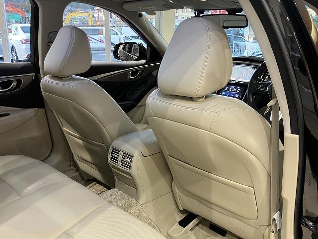 スカイライン 350GT ハイブリッド タイプSP 禁煙車 ベージュ革シート エマージェンシーブレーキ アラウンドビューモニター レーダークルーズ クリアランスソナー レーンキープ ブラインドスポットモニター LEDヘッドライト メモリパワーシート(37枚目)