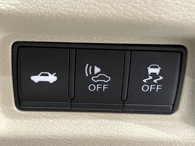 スカイライン 350GT ハイブリッド タイプSP 禁煙車 ベージュ革シート エマージェンシーブレーキ アラウンドビューモニター レーダークルーズ クリアランスソナー レーンキープ ブラインドスポットモニター LEDヘッドライト メモリパワーシート(53枚目)