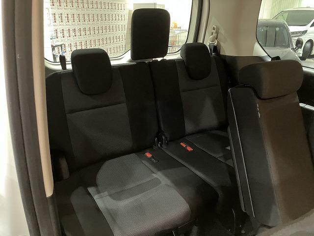 セレナ ＸＶ　禁煙車　エマージェンシーブレーキ　クルーズコントロール　クリランスソナー　両側パワースライドドア　ブラインドスポットモニター　バックモニター　スマートキープッシュスタート　ビルトインＥＴＣ（10枚目）