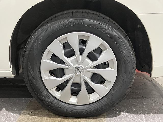 セレナ ＸＶ　禁煙車　エマージェンシーブレーキ　クルーズコントロール　クリランスソナー　両側パワースライドドア　ブラインドスポットモニター　バックモニター　スマートキープッシュスタート　ビルトインＥＴＣ（28枚目）