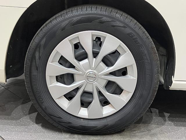 セレナ ＸＶ　禁煙車　エマージェンシーブレーキ　クルーズコントロール　クリランスソナー　両側パワースライドドア　ブラインドスポットモニター　バックモニター　スマートキープッシュスタート　ビルトインＥＴＣ（30枚目）