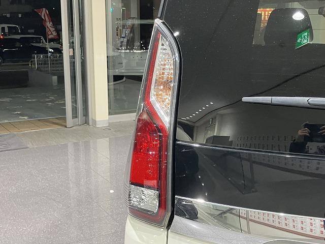 セレナ ＸＶ　禁煙車　エマージェンシーブレーキ　クルーズコントロール　クリランスソナー　両側パワースライドドア　ブラインドスポットモニター　バックモニター　スマートキープッシュスタート　ビルトインＥＴＣ（31枚目）