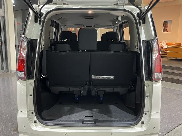 セレナ ＸＶ　禁煙車　エマージェンシーブレーキ　クルーズコントロール　クリランスソナー　両側パワースライドドア　ブラインドスポットモニター　バックモニター　スマートキープッシュスタート　ビルトインＥＴＣ（35枚目）