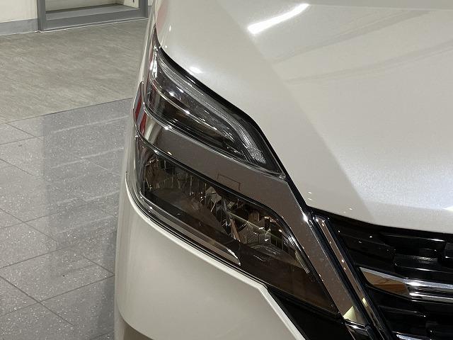 セレナ ＸＶ　禁煙車　エマージェンシーブレーキ　クルーズコントロール　クリランスソナー　両側パワースライドドア　ブラインドスポットモニター　バックモニター　スマートキープッシュスタート　ビルトインＥＴＣ（39枚目）