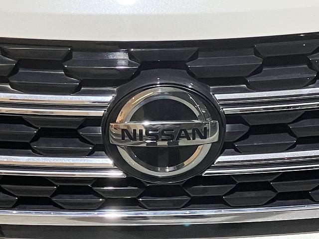 セレナ ＸＶ　禁煙車　エマージェンシーブレーキ　クルーズコントロール　クリランスソナー　両側パワースライドドア　ブラインドスポットモニター　バックモニター　スマートキープッシュスタート　ビルトインＥＴＣ（42枚目）