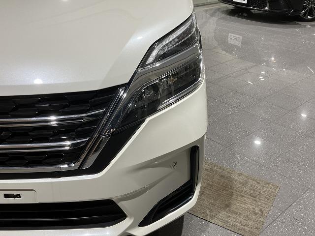 セレナ ＸＶ　禁煙車　エマージェンシーブレーキ　クルーズコントロール　クリランスソナー　両側パワースライドドア　ブラインドスポットモニター　バックモニター　スマートキープッシュスタート　ビルトインＥＴＣ（45枚目）