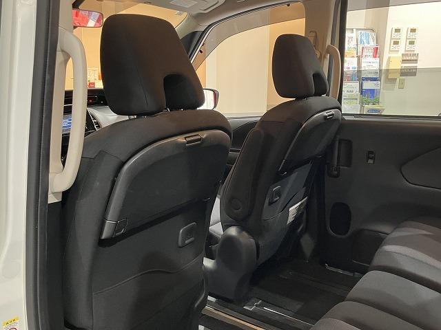 セレナ ＸＶ　禁煙車　エマージェンシーブレーキ　クルーズコントロール　クリランスソナー　両側パワースライドドア　ブラインドスポットモニター　バックモニター　スマートキープッシュスタート　ビルトインＥＴＣ（50枚目）