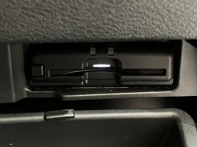 セレナ ＸＶ　禁煙車　エマージェンシーブレーキ　クルーズコントロール　クリランスソナー　両側パワースライドドア　ブラインドスポットモニター　バックモニター　スマートキープッシュスタート　ビルトインＥＴＣ（56枚目）