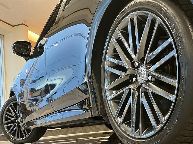 クラウンハイブリッド アスリートＳ　ブラックスタイル　禁煙車　テラロッサ本革エアシート　クリアランスソナー　トヨタセーフティセンス　クルーズコントロール　オートライト　ブラックスパッタリングＡＷ　メーカーナビゲーション　バックモニター　パワーシート（10枚目）
