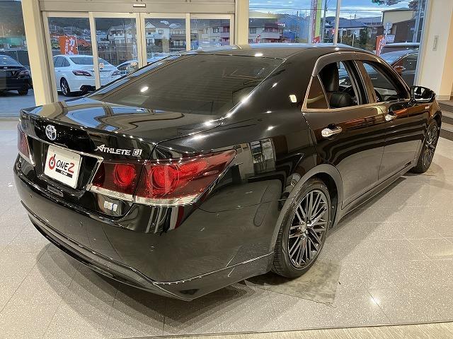 クラウンハイブリッド アスリートＳ　ブラックスタイル　禁煙車　テラロッサ本革エアシート　クリアランスソナー　トヨタセーフティセンス　クルーズコントロール　オートライト　ブラックスパッタリングＡＷ　メーカーナビゲーション　バックモニター　パワーシート（17枚目）