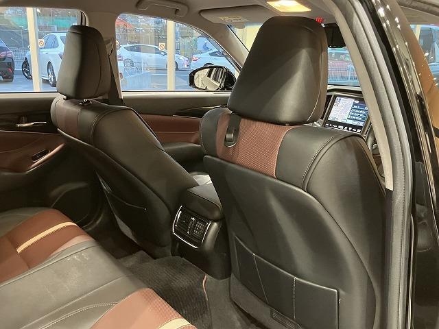 クラウンハイブリッド アスリートＳ　ブラックスタイル　禁煙車　テラロッサ本革エアシート　クリアランスソナー　トヨタセーフティセンス　クルーズコントロール　オートライト　ブラックスパッタリングＡＷ　メーカーナビゲーション　バックモニター　パワーシート（35枚目）