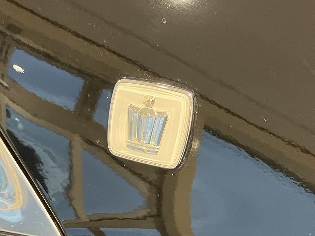 クラウンハイブリッド アスリートＳ　ブラックスタイル　禁煙車　テラロッサ本革エアシート　クリアランスソナー　トヨタセーフティセンス　クルーズコントロール　オートライト　ブラックスパッタリングＡＷ　メーカーナビゲーション　バックモニター　パワーシート（49枚目）