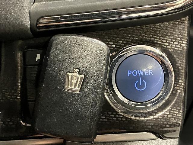 クラウンハイブリッド アスリートＳ　ブラックスタイル　禁煙車　テラロッサ本革エアシート　クリアランスソナー　トヨタセーフティセンス　クルーズコントロール　オートライト　ブラックスパッタリングＡＷ　メーカーナビゲーション　バックモニター　パワーシート（54枚目）