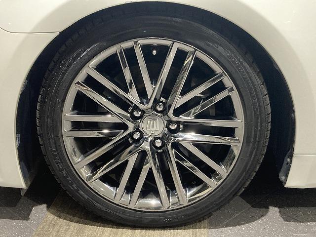 クラウン アスリートＧ　禁煙車　サンルーフ　アドバンストパッケージ　クリランスソナー　トヨタセーフティセンス　レーダークルーズ　スパッタリング１８インチＡＷ　黒本革エアシート　メモリパワーシート　ブラインドスポットモニター（27枚目）